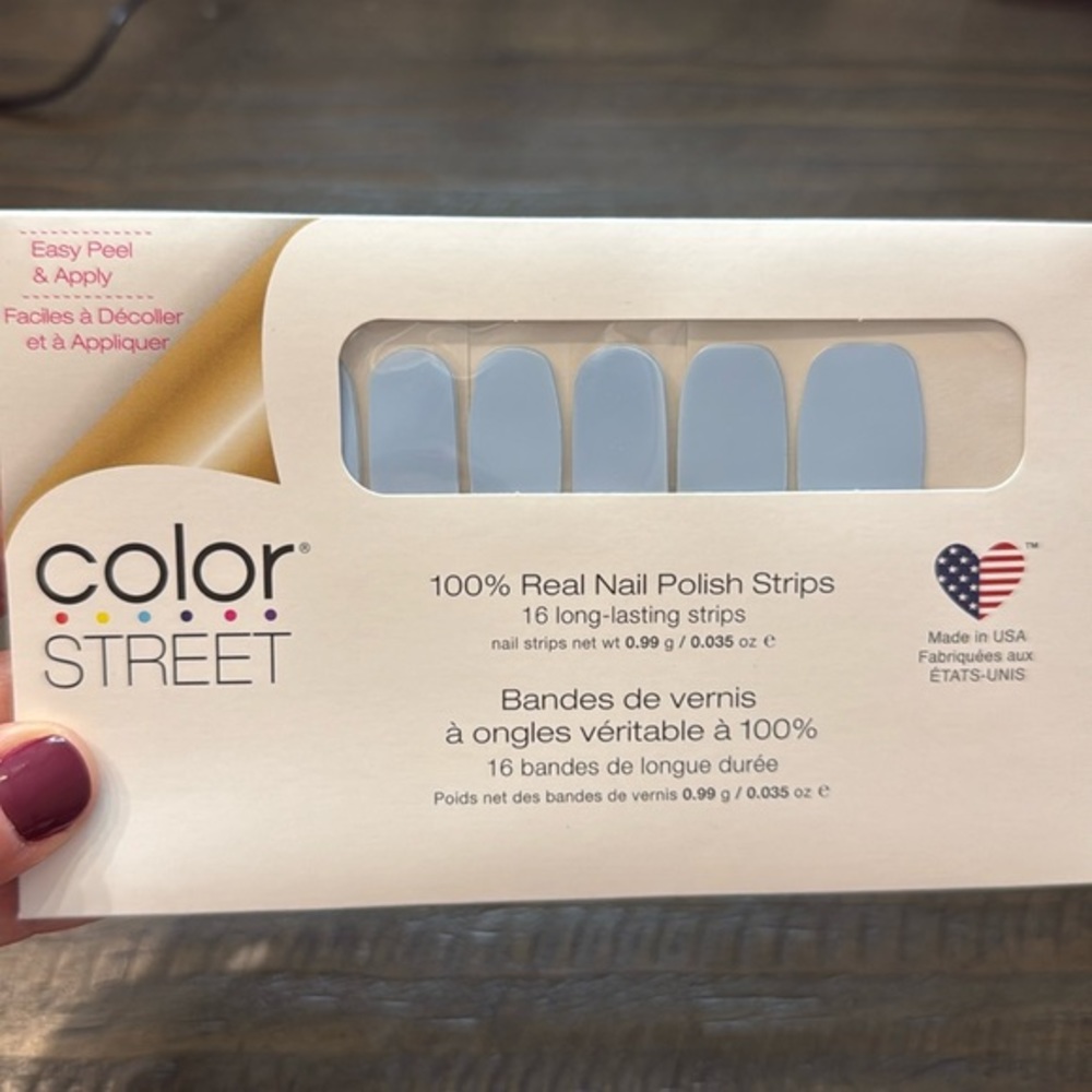 Color Street Real Nail Polish Strips - Aspen Sky